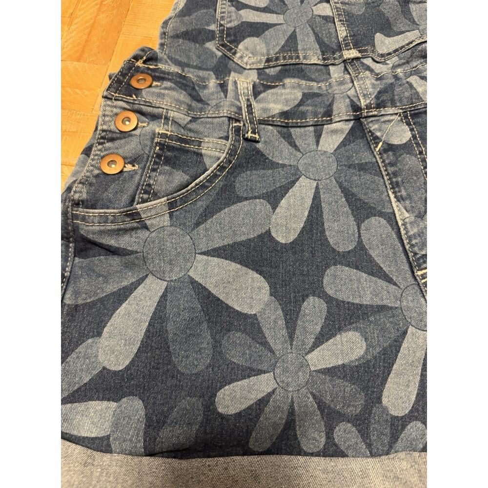 No Boundaries deniem floral print short overalls size med roll cuffed Y2K - Picture 3 of 6